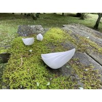 白磁「囀りに誘われ、、、」